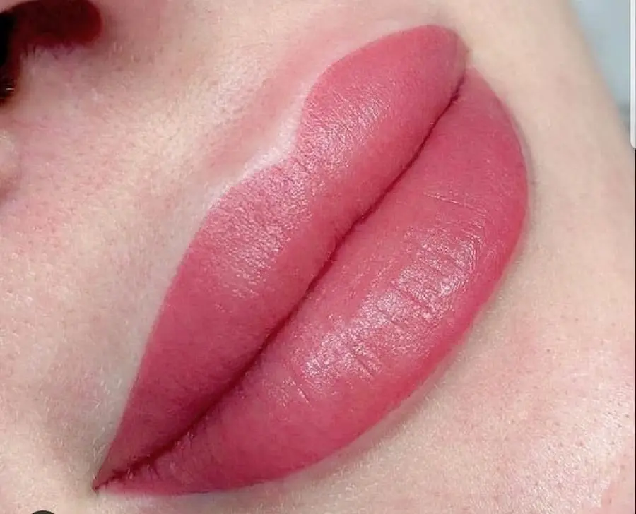Micropigmentación de labios